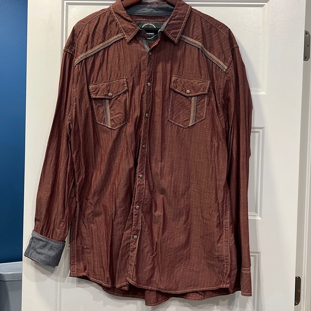 Maroon bke Athletic fit